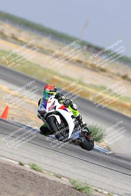 media/Aug-06-2023-TrackDaz (Sun) [[ac7f4f6367]]/B Group/sweeper/
